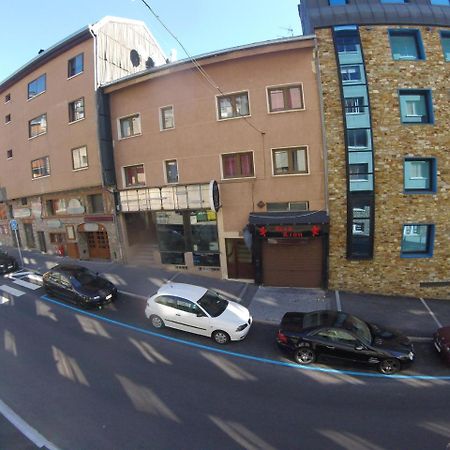 Apartmán Immodelpas Consuegra 1 Pas De La Casa Exteriér fotografie