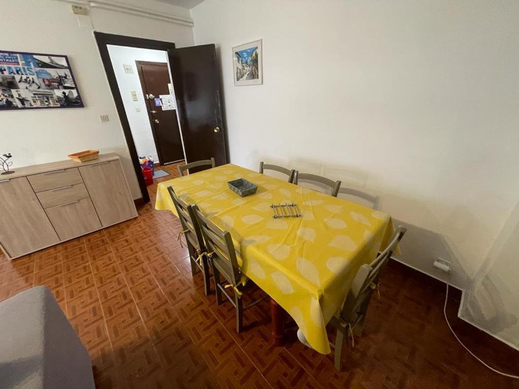 Apartmán Immodelpas Consuegra 1 Pas De La Casa Exteriér fotografie